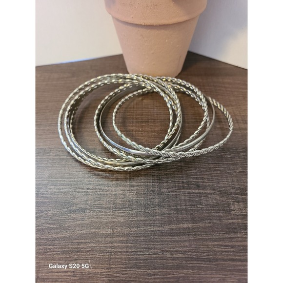 Silver Tone Stackable Bangle Bracelet Set 8 Piece Twisted Rope Smooth Minimalist - Picture 5 of 7